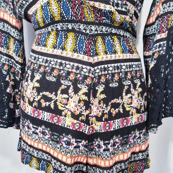 Millau pattern multicolor long sleeves romper.  XS - Picture 6 of 12